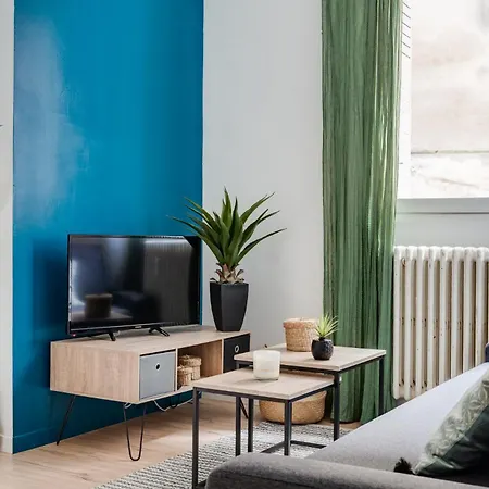 Le Malaret - Parking, Wifi, Hyper-centre Apartament